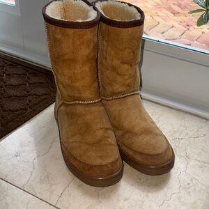 UGG Classic Brown Shearling Boots